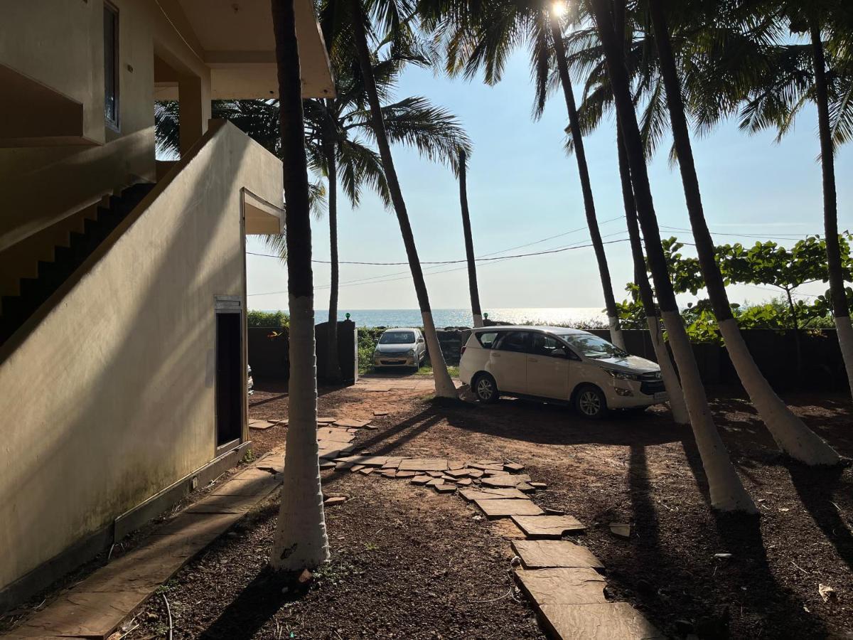 Kizhunna Rock Beach House Kannur Esterno foto